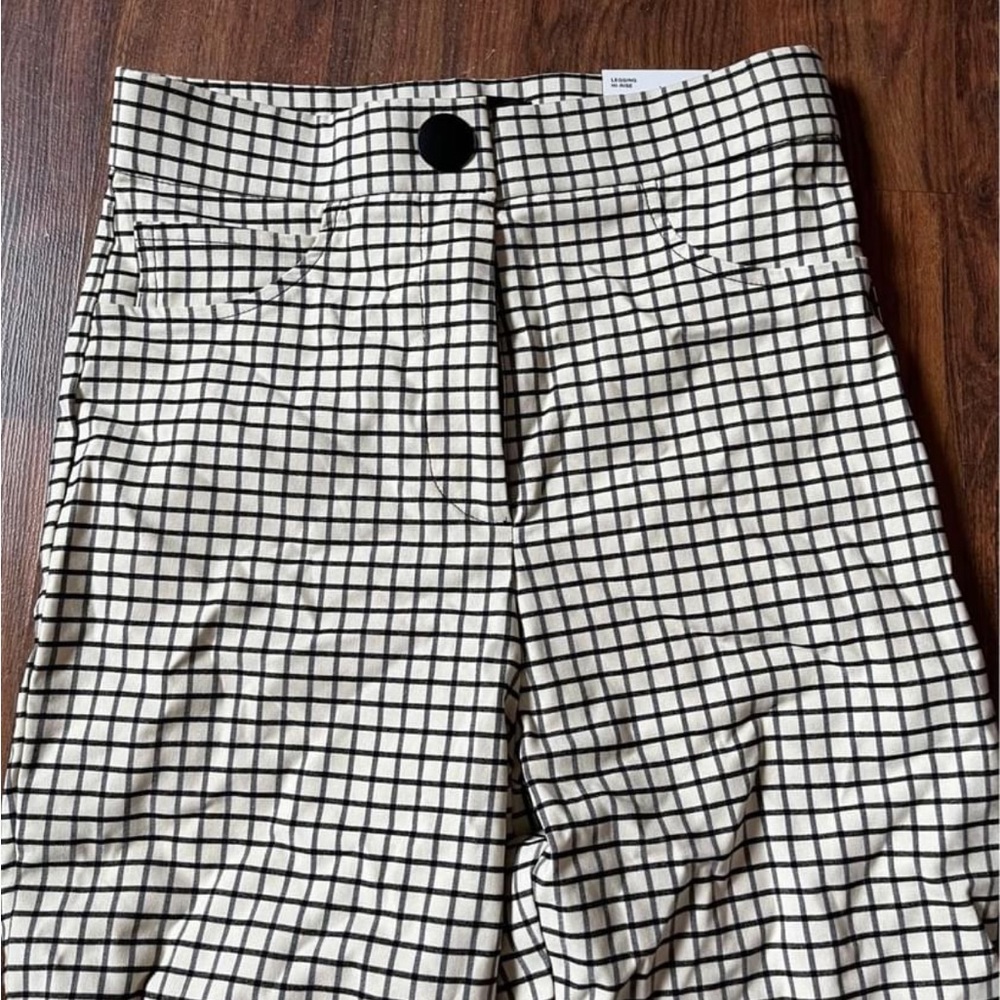 white checkered leggings pants from zara